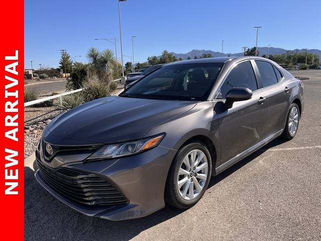 2018 Toyota Camry LE FWD photo