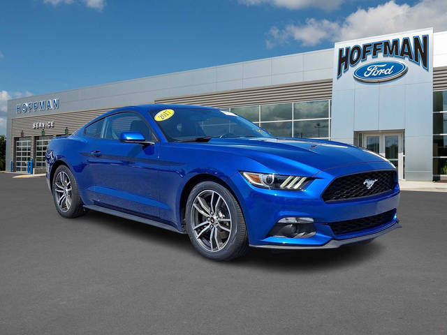 2017 Ford Mustang EcoBoost RWD photo