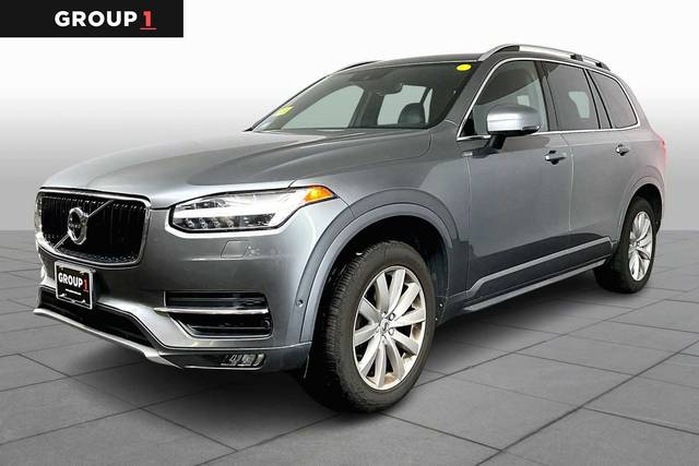 2018 Volvo XC90 Momentum AWD photo