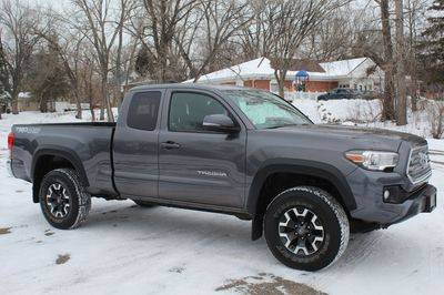 2017 Toyota Tacoma TRD Off Road 4WD photo