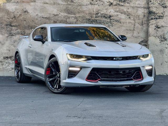 2018 Chevrolet Camaro 1SS RWD photo