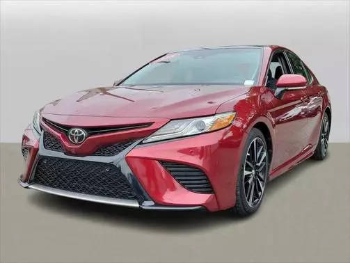 2018 Toyota Camry XSE FWD photo