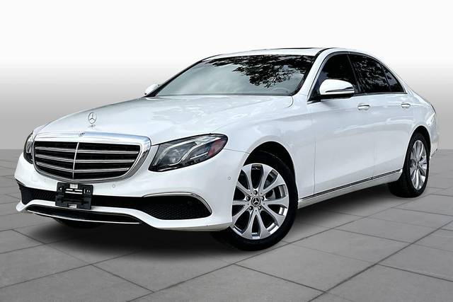 2018 Mercedes-Benz E-Class E 300 AWD photo