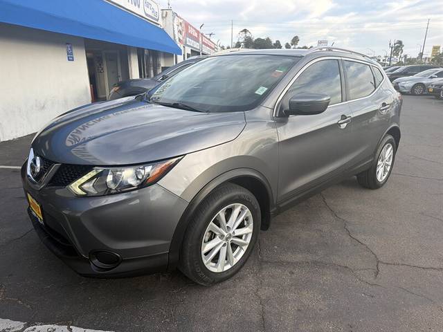 2017 Nissan Rogue Sport SV AWD photo