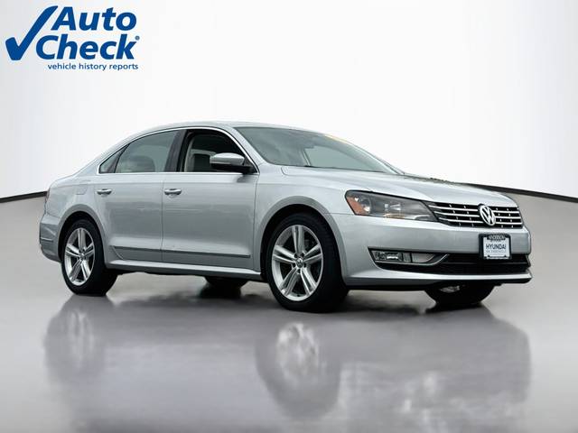 2015 Volkswagen Passat 2.0L TDI SEL Premium FWD photo