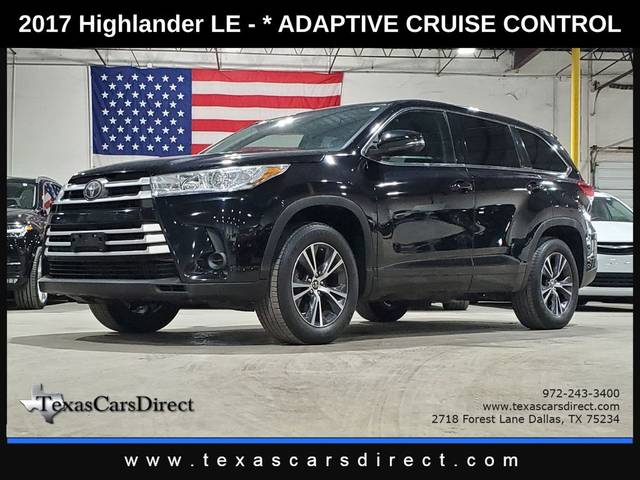 2017 Toyota Highlander LE FWD photo