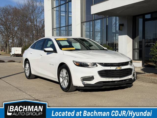 2017 Chevrolet Malibu LT FWD photo