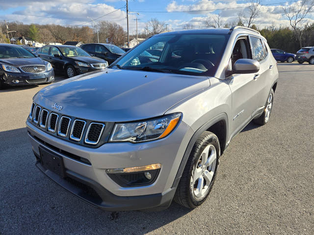 2018 Jeep Compass Latitude FWD photo