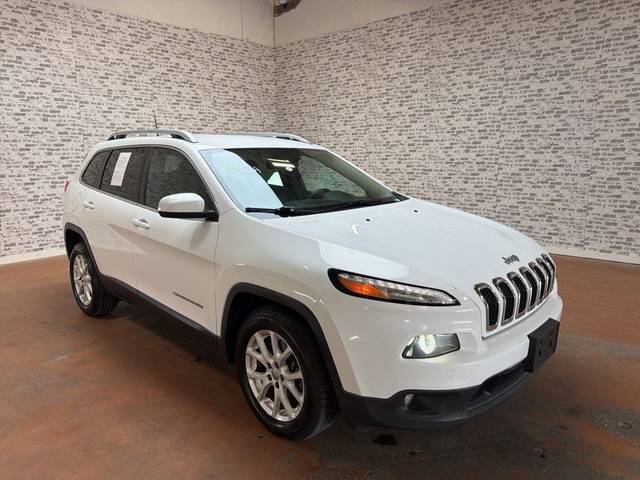 2018 Jeep Cherokee Latitude FWD photo