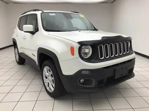 2016 Jeep Renegade Latitude 4WD photo