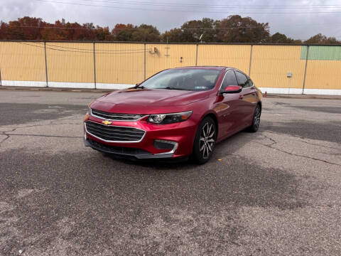 2017 Chevrolet Malibu LT FWD photo