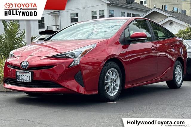 2017 Toyota Prius One FWD photo