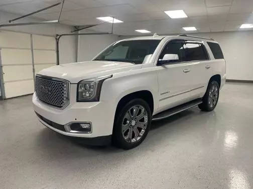 2016 GMC Yukon Denali 4WD photo