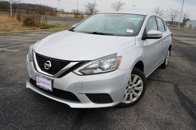 2017 Nissan Sentra S FWD photo