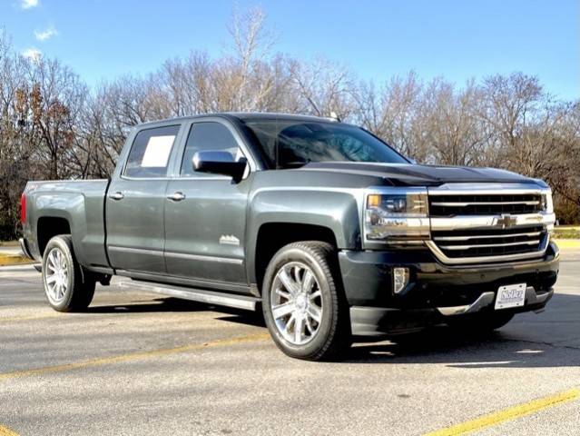 2018 Chevrolet Silverado 1500 High Country 4WD photo