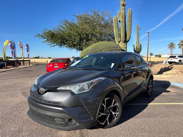 2018 Toyota C-HR XLE FWD photo