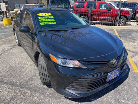 2018 Toyota Camry LE FWD photo