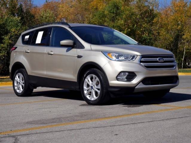 2018 Ford Escape SEL 4WD photo