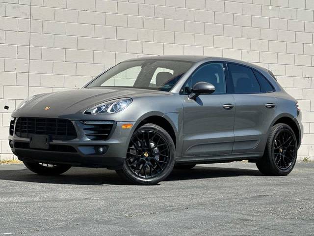 2018 Porsche Macan S AWD photo