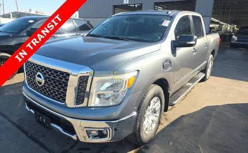 2017 Nissan Titan SV RWD photo