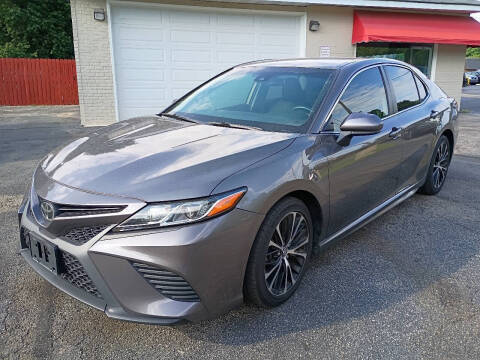 2018 Toyota Camry SE FWD photo