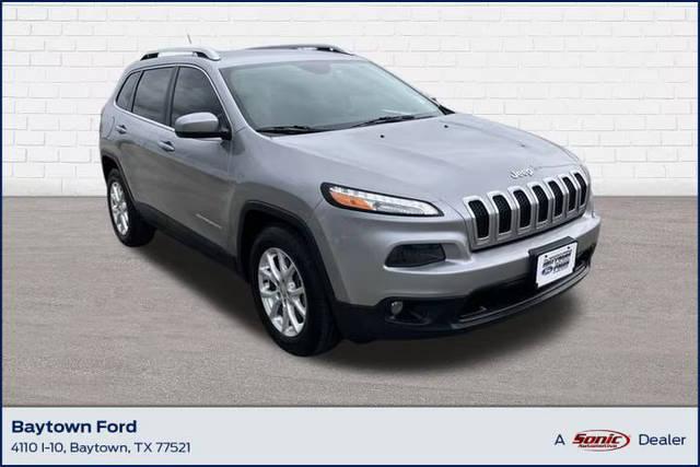 2018 Jeep Cherokee Latitude FWD photo