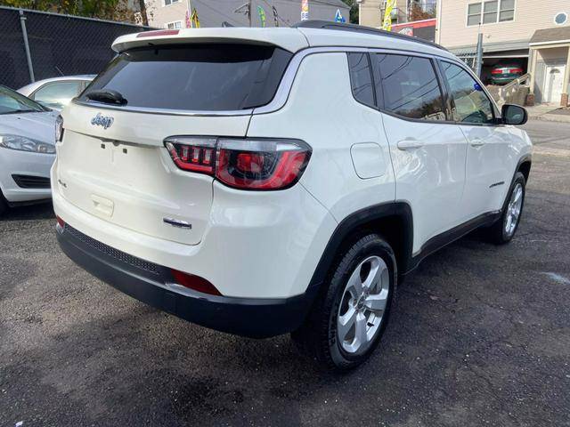 2018 Jeep Compass Latitude 4WD photo