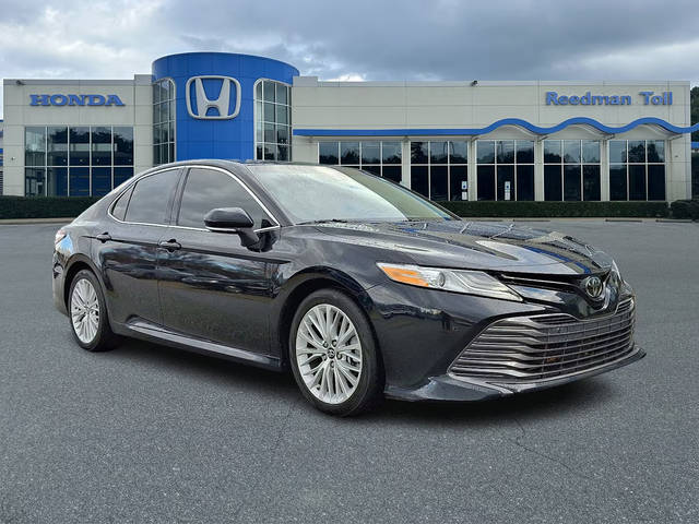 2018 Toyota Camry XLE FWD photo