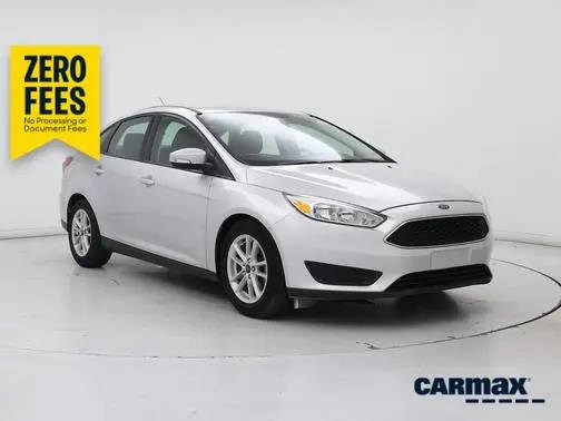 2017 Ford Focus SE FWD photo