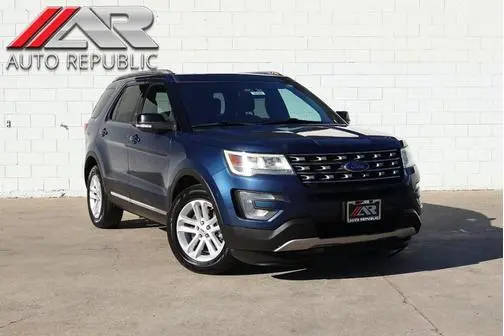 2017 Ford Explorer XLT FWD photo