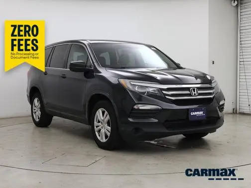 2017 Honda Pilot LX AWD photo
