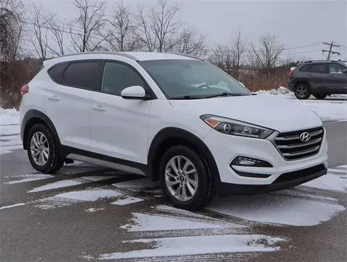 2017 Hyundai Tucson SE AWD photo