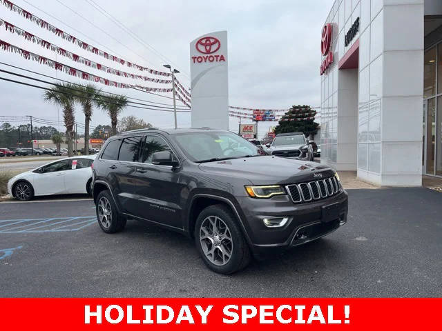 2018 Jeep Grand Cherokee Sterling Edition 4WD photo