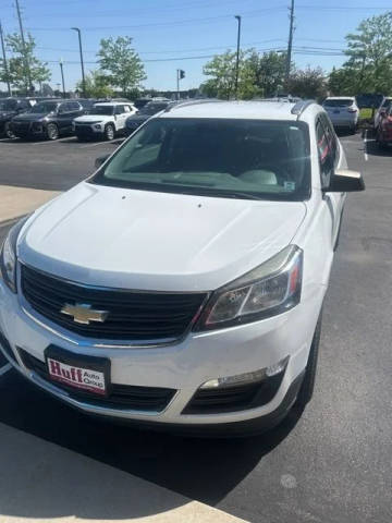 2017 Chevrolet Traverse LS AWD photo