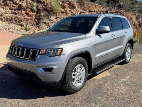 2018 Jeep Grand Cherokee Laredo RWD photo