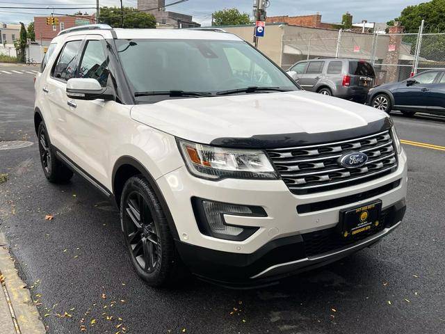 2017 Ford Explorer Limited 4WD photo