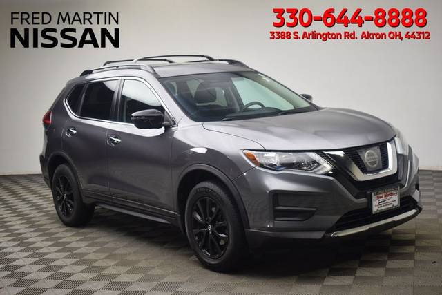 2017 Nissan Rogue SV AWD photo