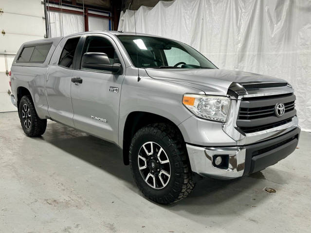 2015 Toyota Tundra SR5 4WD photo