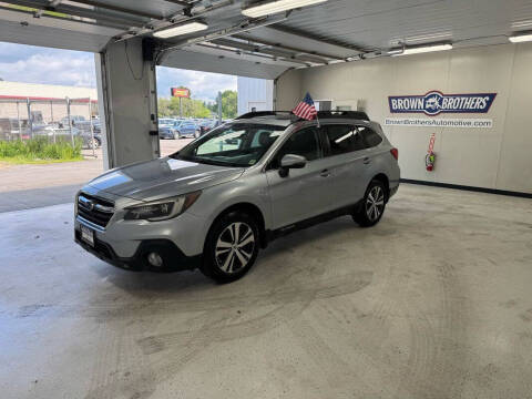 2018 Subaru Outback Limited AWD photo