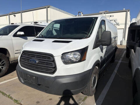 2017 Ford Transit Van  RWD photo