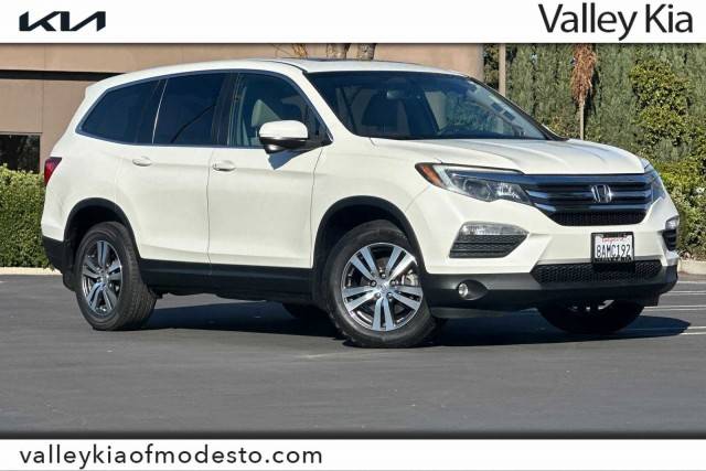 2017 Honda Pilot EX-L AWD photo