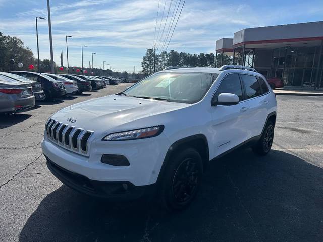2018 Jeep Cherokee Latitude Plus 4WD photo