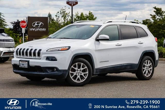 2018 Jeep Cherokee Latitude FWD photo