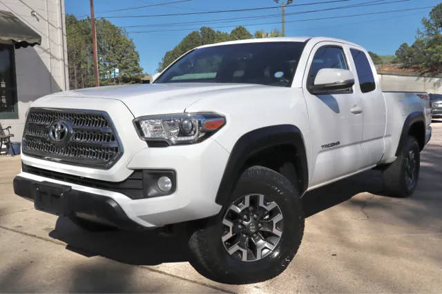 2017 Toyota Tacoma TRD Off Road 4WD photo