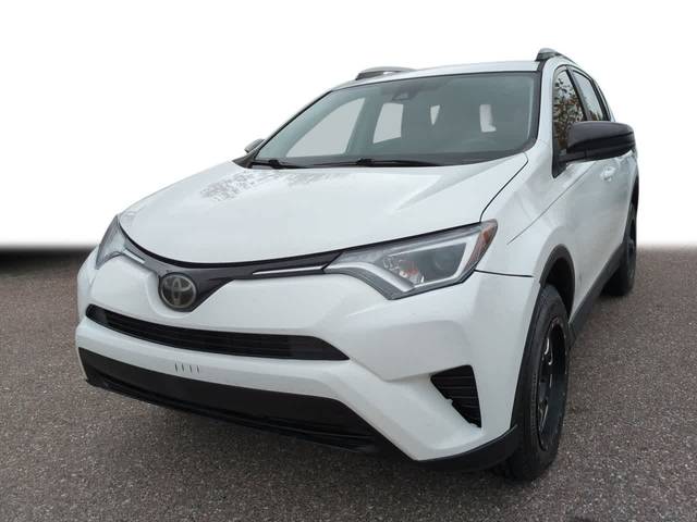 2017 Toyota RAV4 LE AWD photo