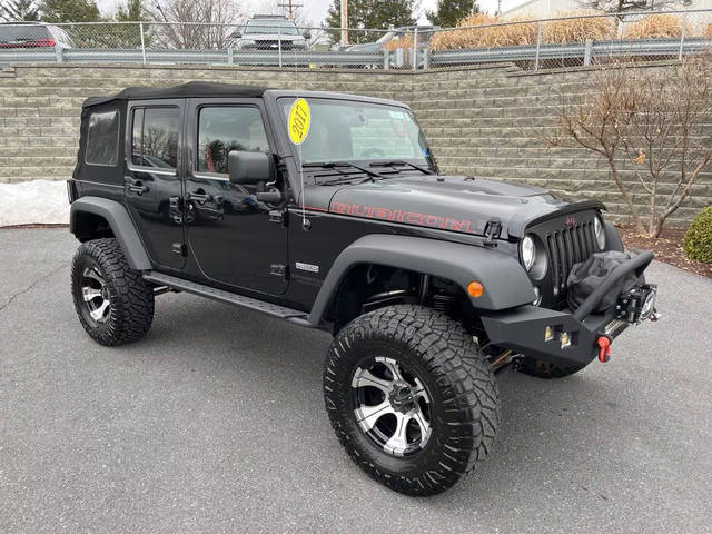 2017 Jeep Wrangler Unlimited Rubicon Recon 4WD photo