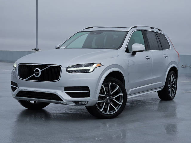 2018 Volvo XC90 Momentum AWD photo
