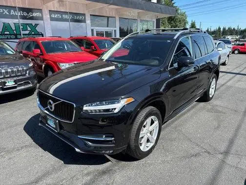 2018 Volvo XC90 Momentum AWD photo