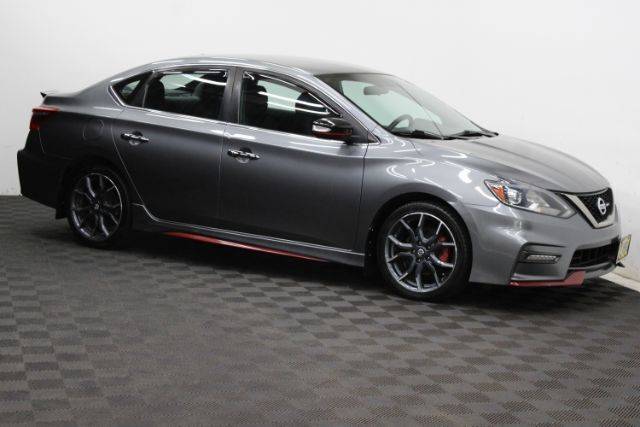 2017 Nissan Sentra NISMO FWD photo