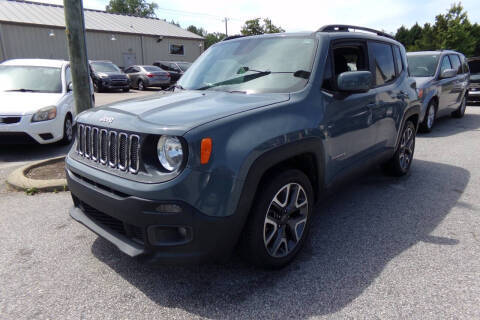 2017 Jeep Renegade Latitude FWD photo